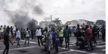 Protests Erupt in Kinshasa As Five Embassies Attacked and Burnt