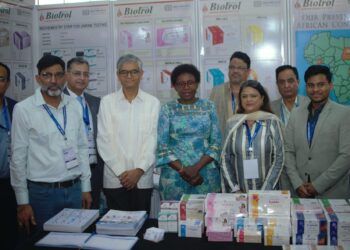 Minister Aceng Calls on Healthcare Providers to Emulate BUBU Policy