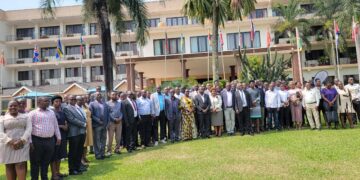 District Contracts Committees Urged to Provide Timely Feedback to Bidders