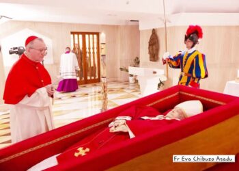 The Pope Who Carried His Own Bags, Ate With the Poor, and Chose a Guesthouse Over a Palace