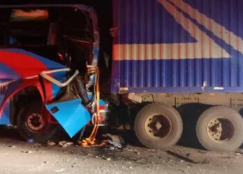17 Injured as Baby Coach Bus Crashes into Trailer in Nakasongola