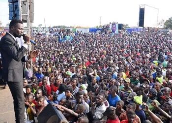 Police blocks Bobi Wine’s post-nomination rally at Katwe grounds
