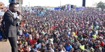 Police blocks Bobi Wine’s post-nomination rally at Katwe grounds