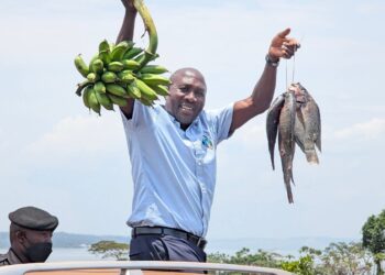 Nandala Mafabi Pledges Fish Factory for Buvuma