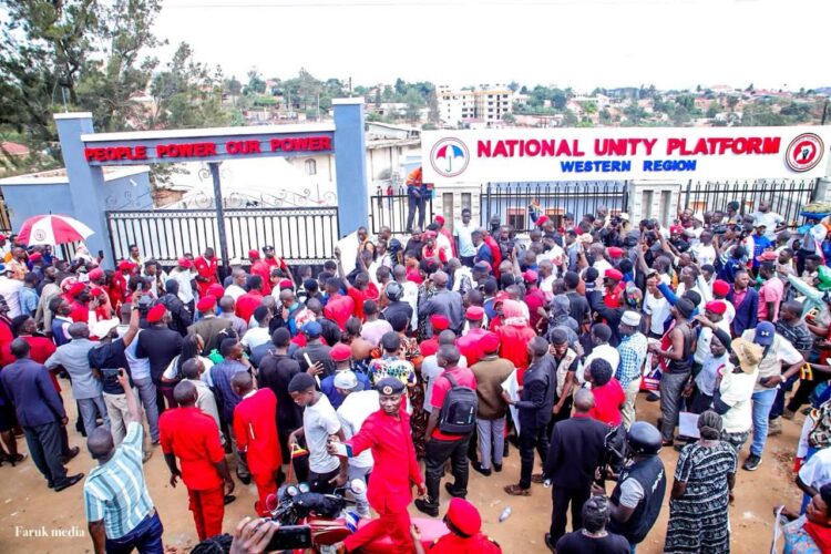 Otafiire: No Law Bars Kyagulanyi from Opening Political Offices