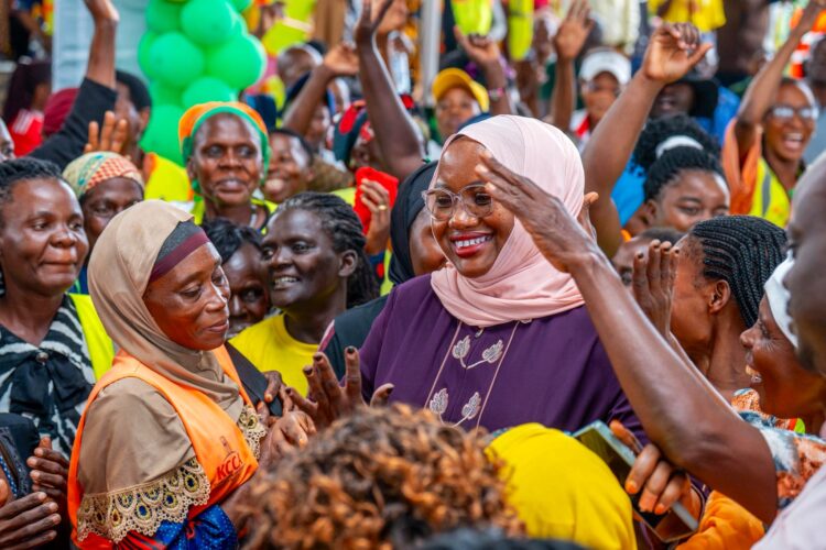 Buzeki summons town clerks over delayed pay for KCCA road cleaners