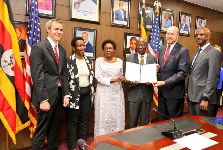 Uganda , United States Sign Landmark Health Sector MoU