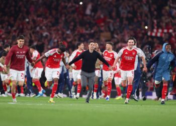 Arsenal end 20-year wait for champions league final spot